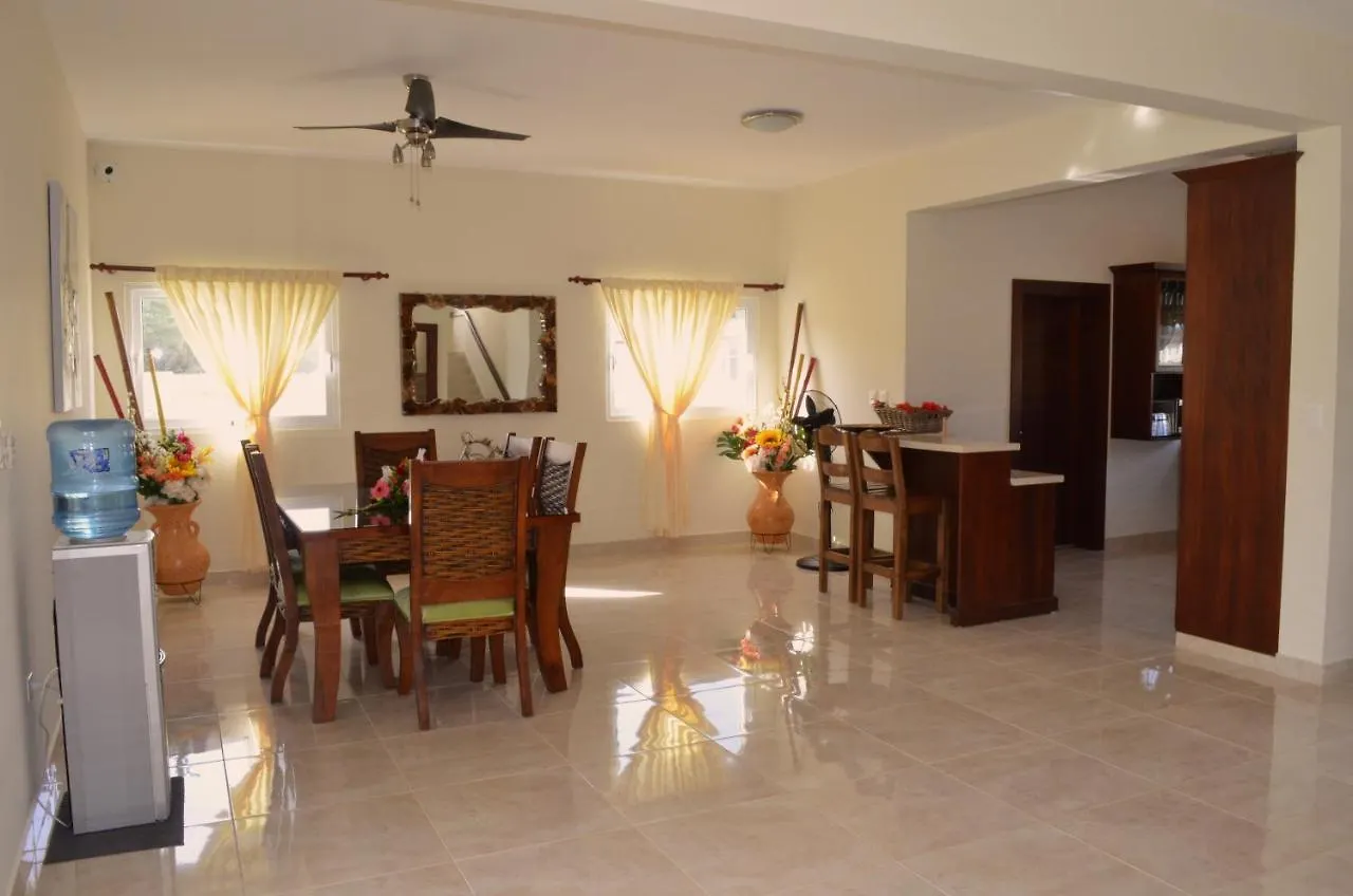 Villa 12 Cinnamon Garden Villas-Plantation Munoz