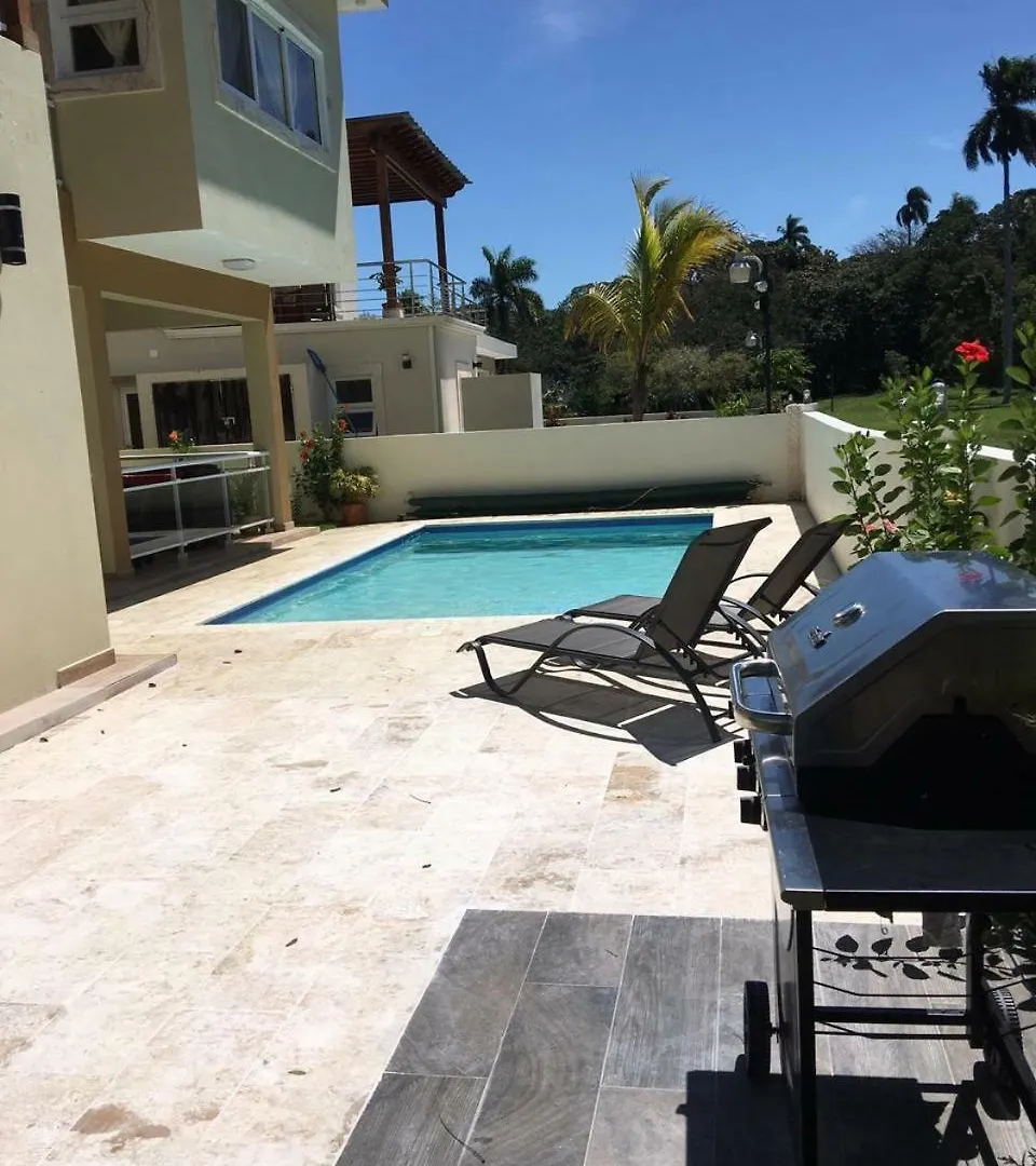 12 Cinnamon Garden Villas-Plantation Munoz